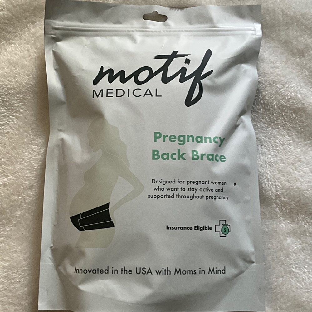 Motif Medical Pregnancy Back Brace Bandeau - Black